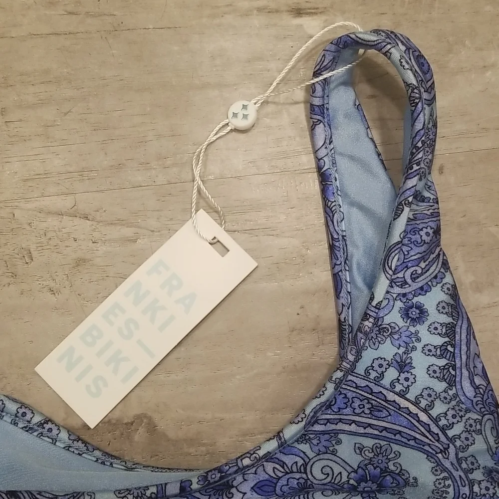 💕FRANKIE'S💕 Honey One Shoulder Cheeky Swimsuit ~ Blue Paisley L Large NWT
